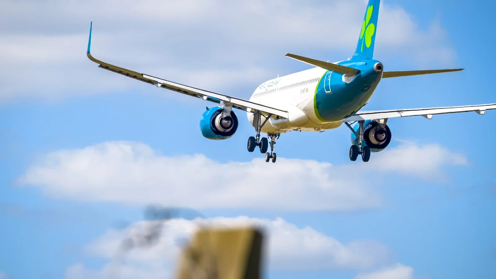 Aer Lingus proposes 500 job cuts amid challenges