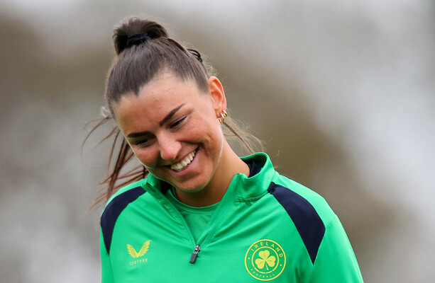 Maria Reynolds Joins Sheffield United in Record Transfer