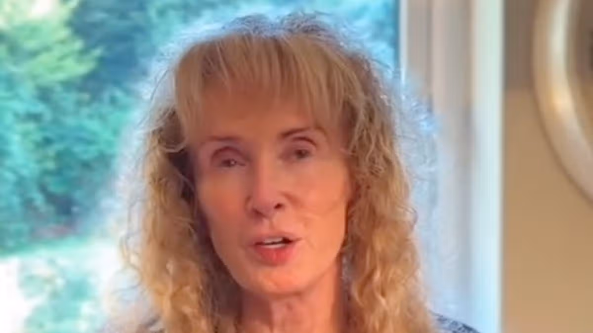 Beverley Callard Gives Positive Cancer Update