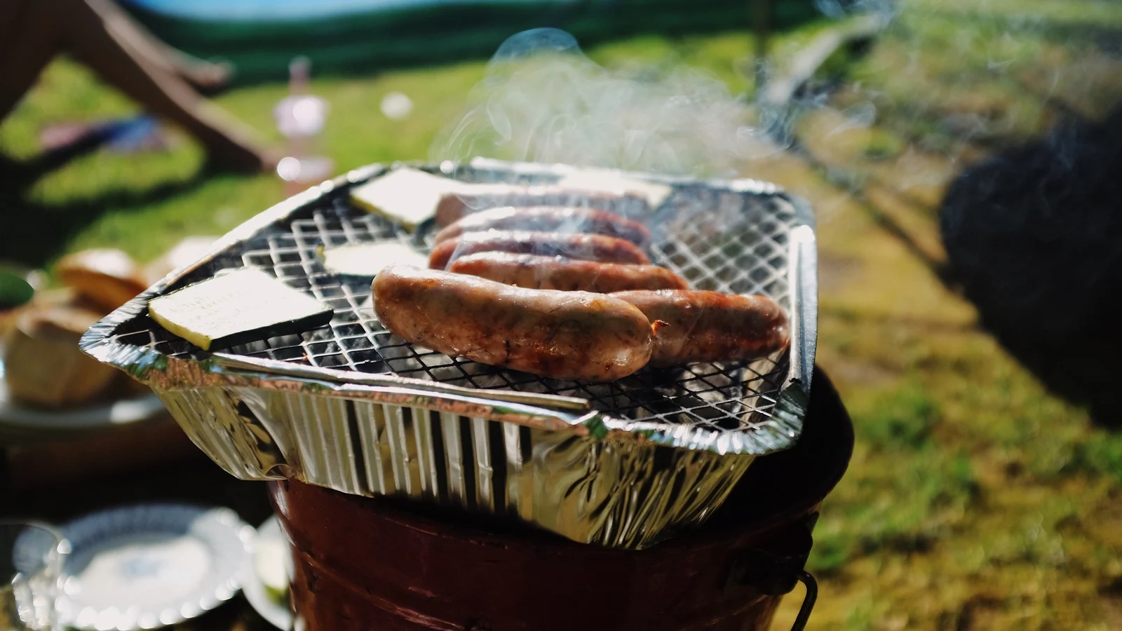 Tesco halts sales of disposable barbecues