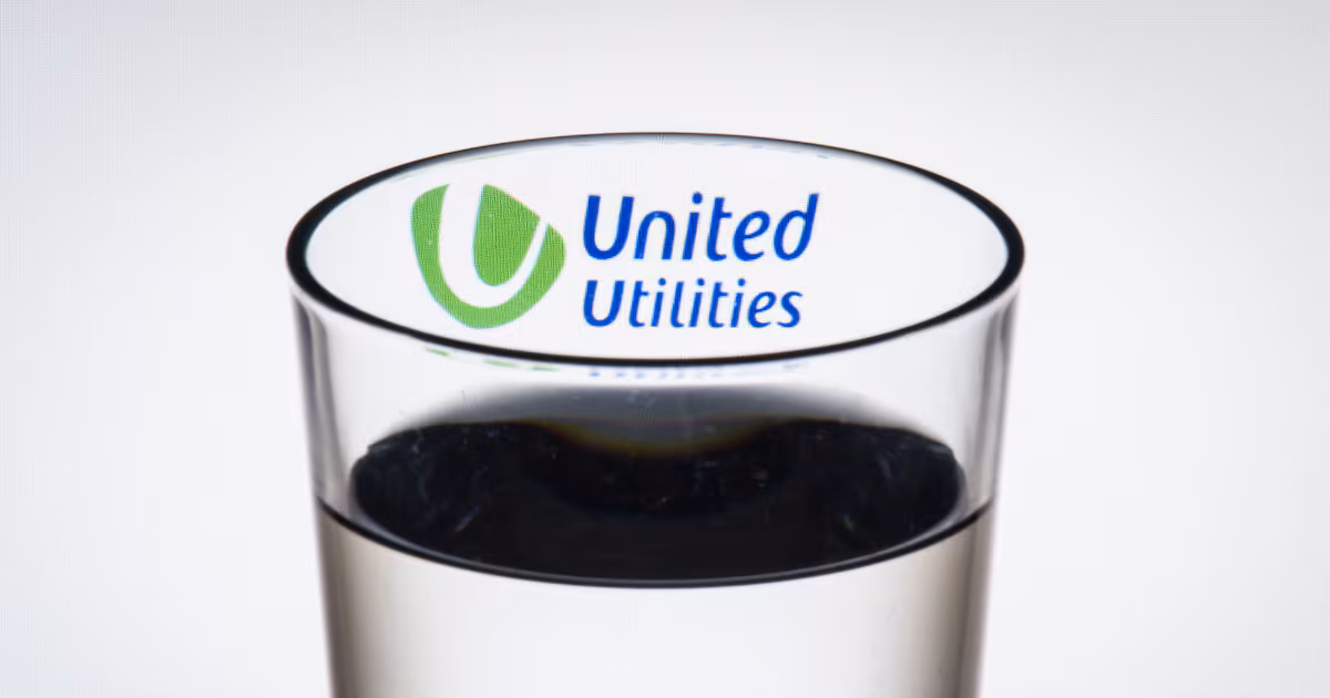United Utilities shareholders approve controversial pay plans