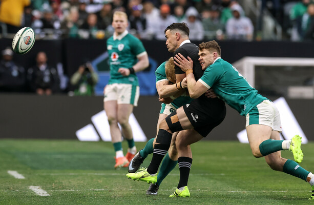 New Zealand Defeats Ireland 40-21 at Eden Park