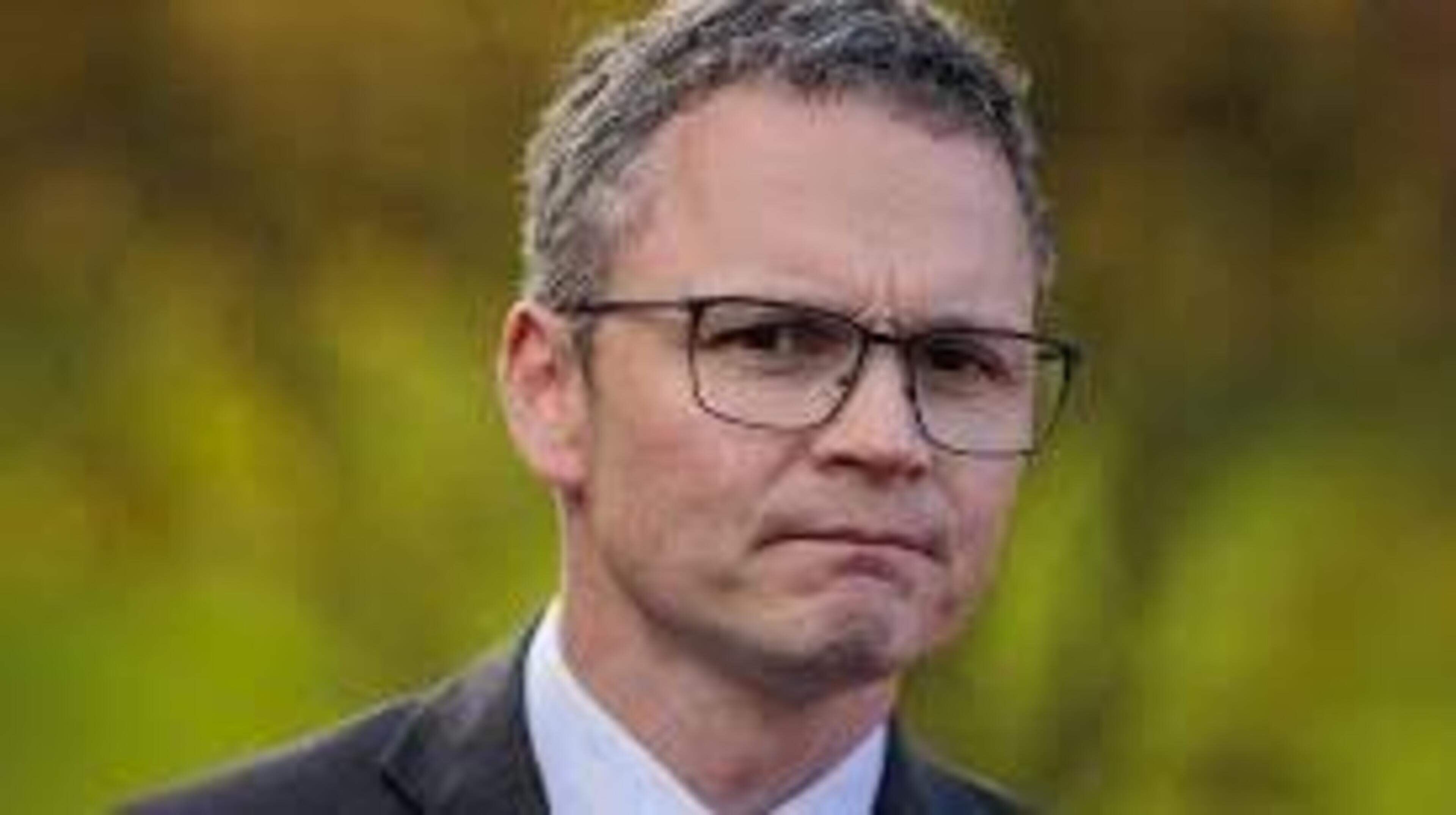Media Minister O'Donovan to Resume Duties in September