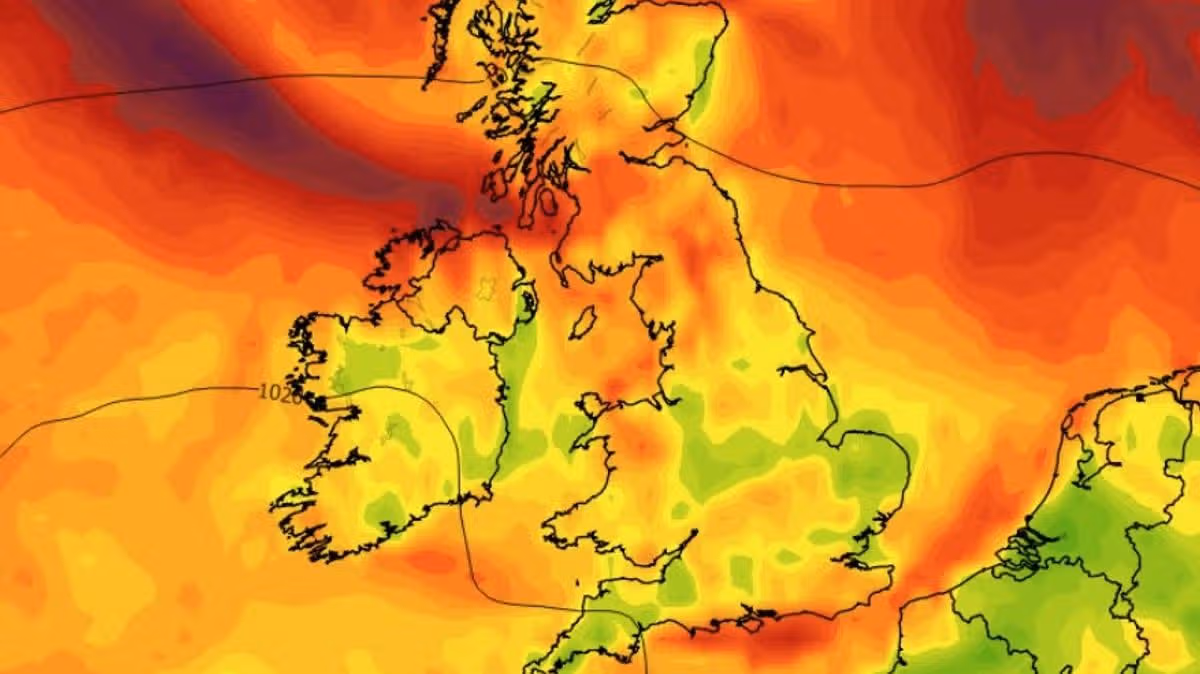 Ireland's Warm Weather Expected to Continue