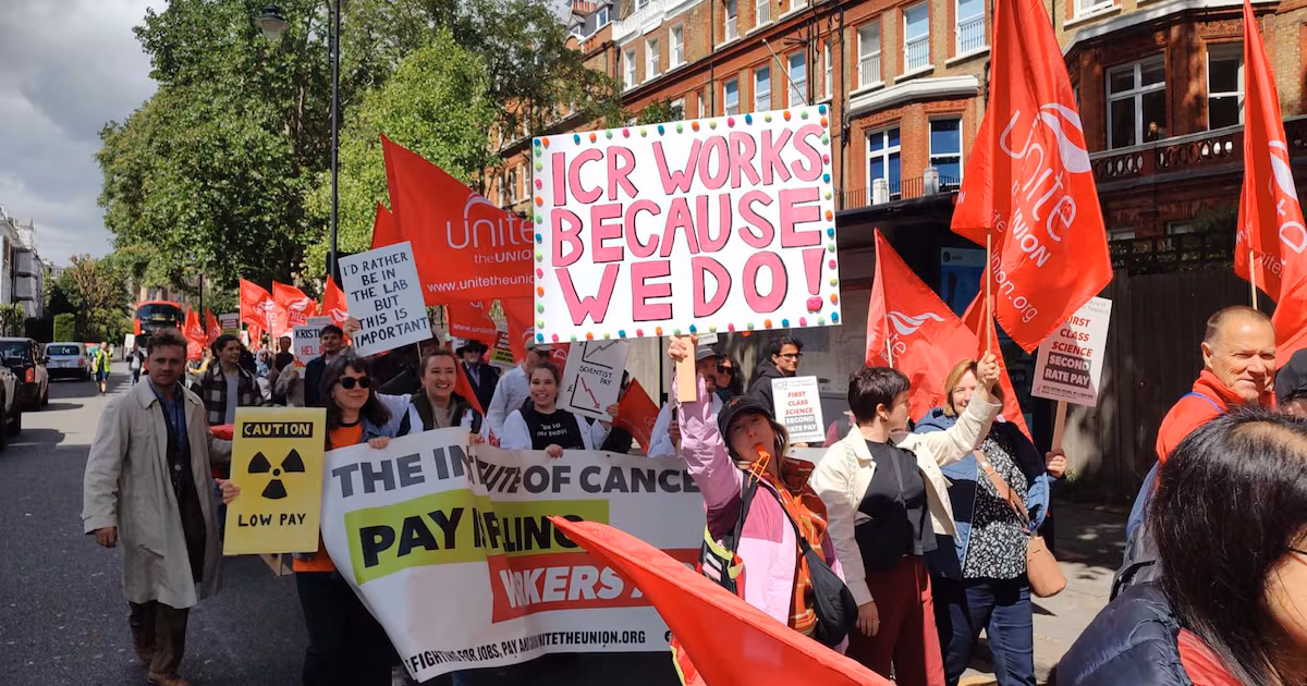 Cancer Researchers Extend Strike Over Pay Issues