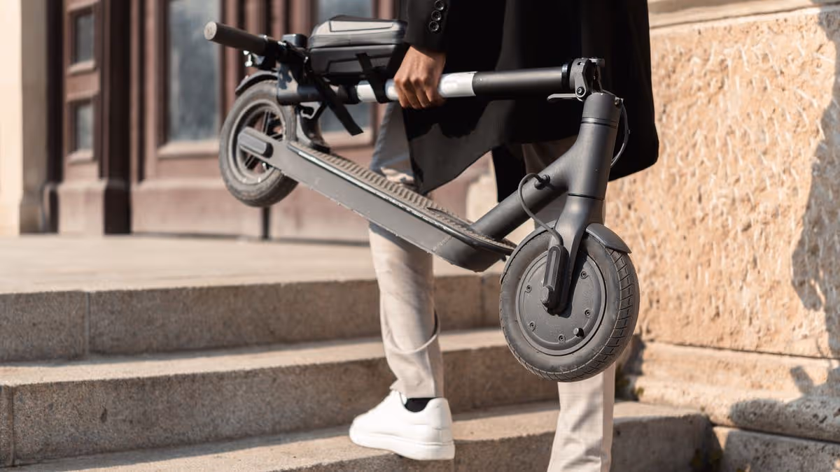 No fines for underage e-scooter riders, Gardai confirm
