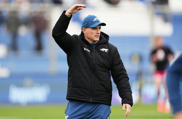 Argentina's Coach Criticizes England After Defeat