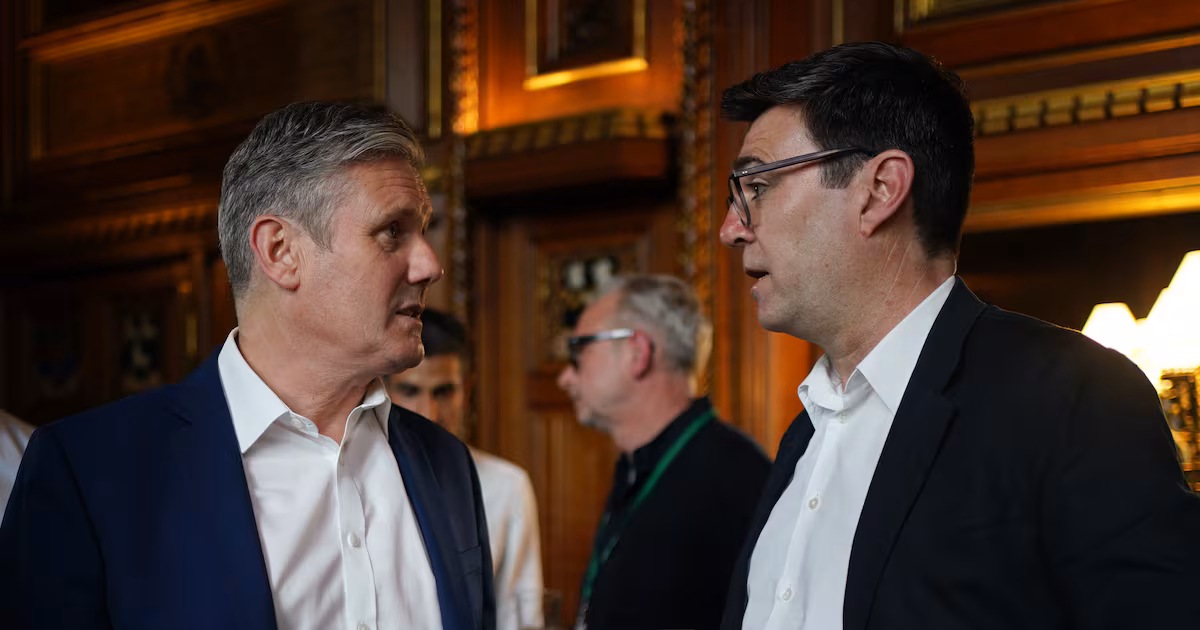 Challenges in UK Politics Ahead of Leadership Change
