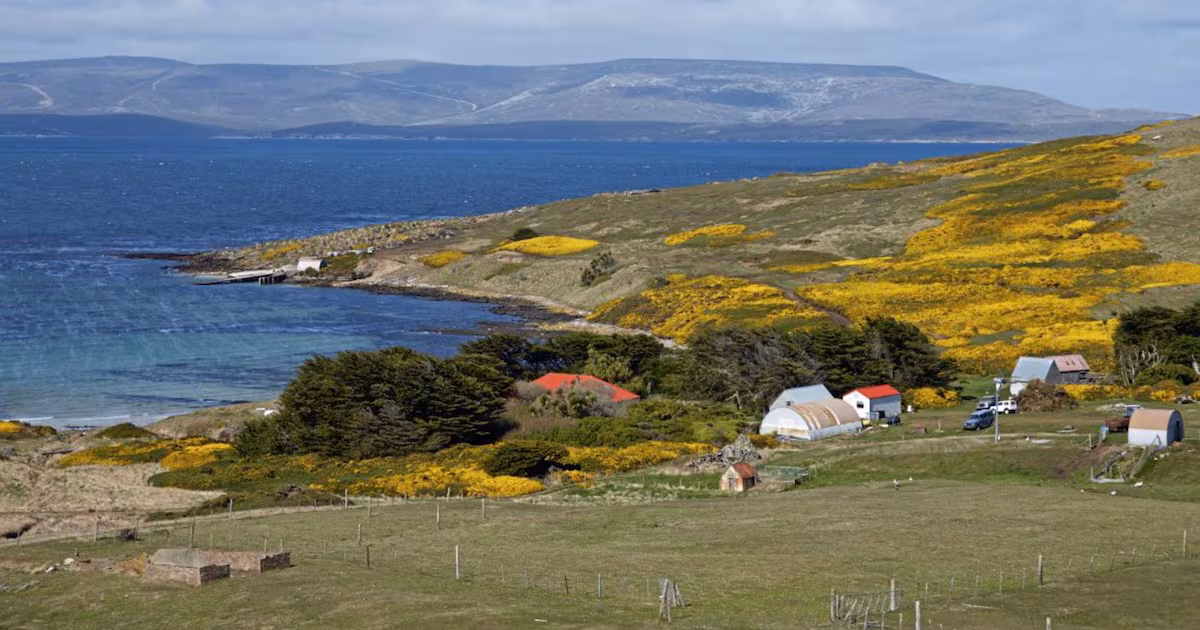 Las Malvinas Should Follow Gibraltar's Example