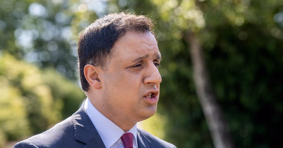 Anas Sarwar resigns as Scottish Labour leader