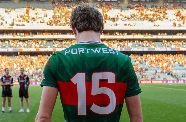 Teenager Faces Decision Between Mayo and St Kilda