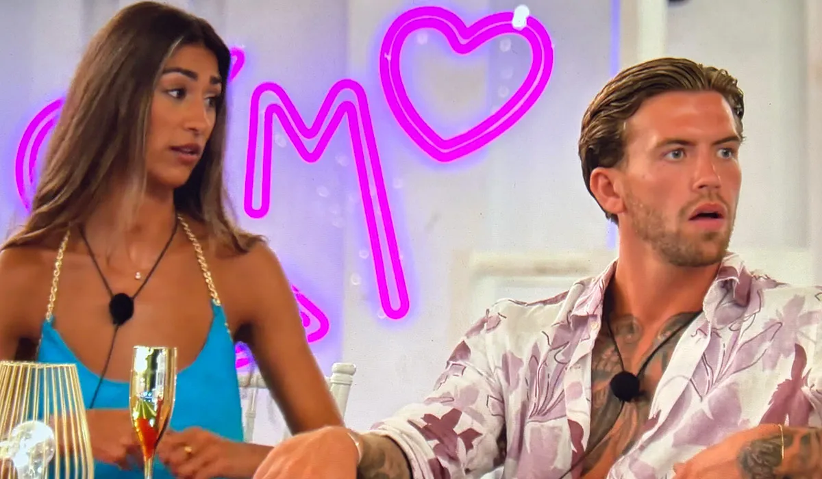 Love Island Fans Choose Winner After Couple's Downfall