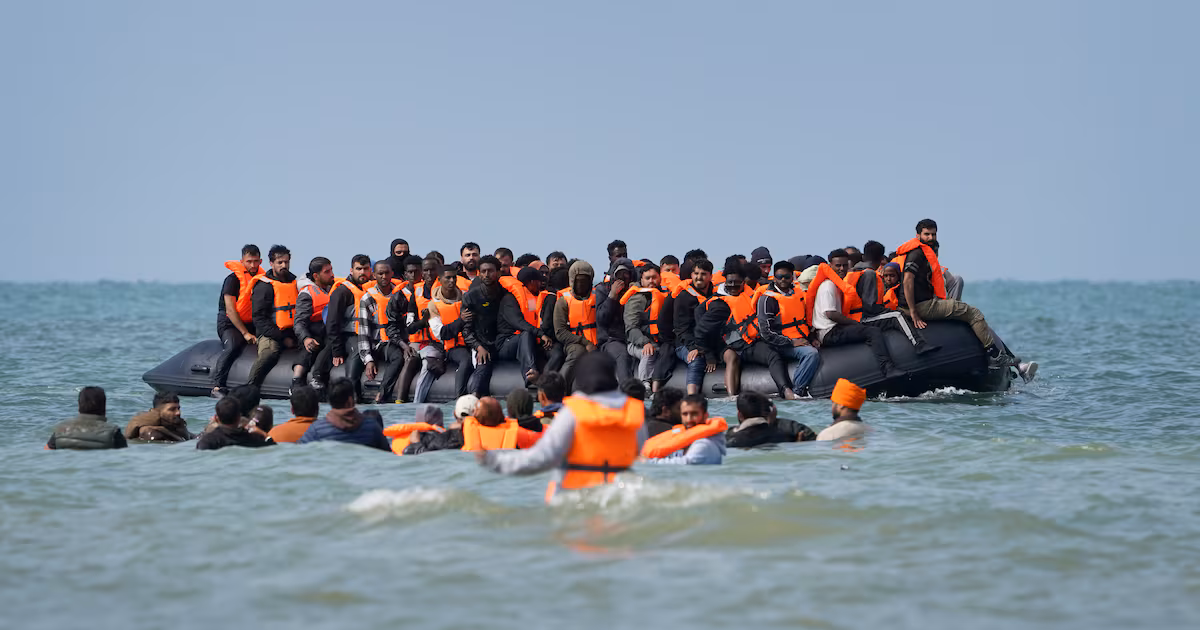 First Migrant Channel Crossings Since New PM