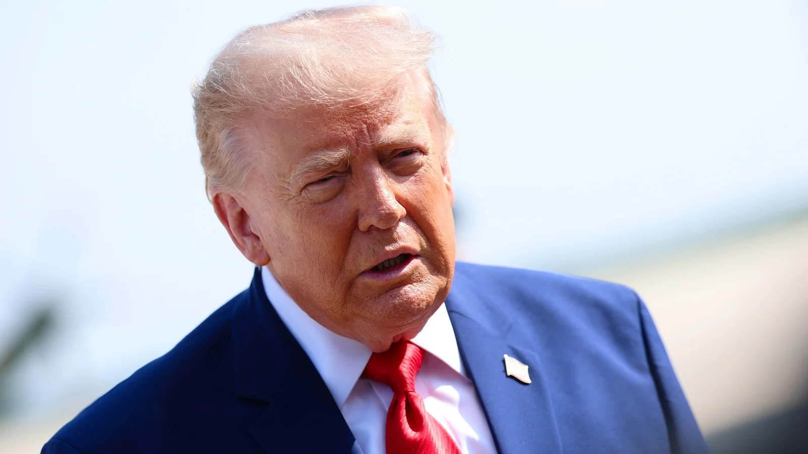 Trump Threatens to Destroy Iranian Infrastructure