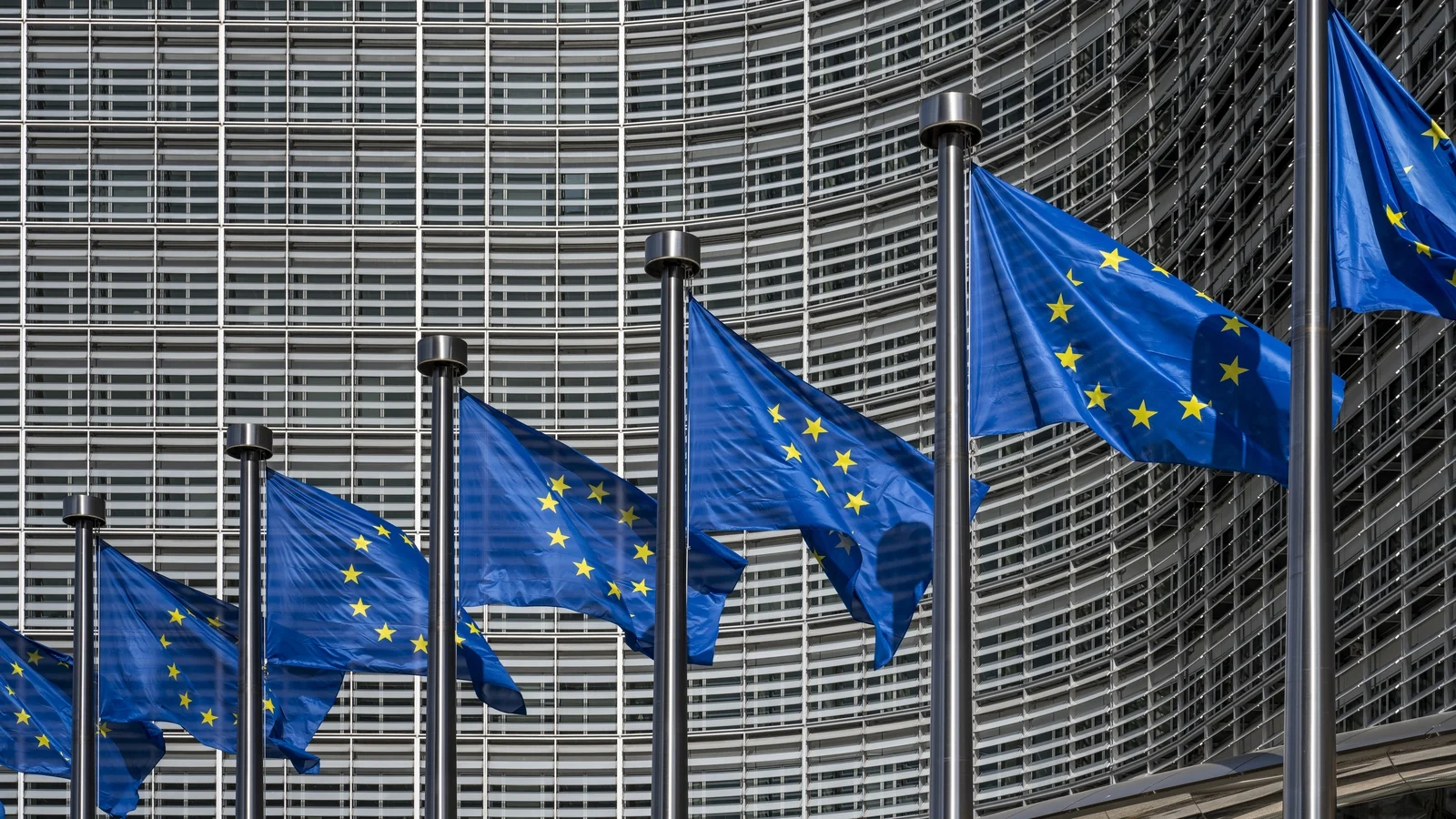 EU agrees new sanctions on Russia