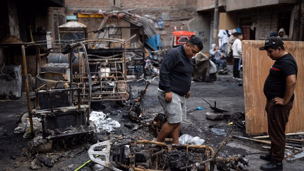 Ten family members die in Peru house fire