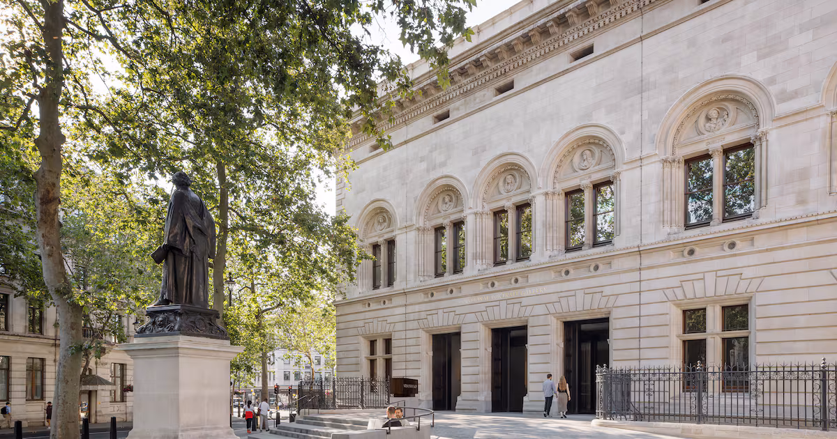 National Portrait Gallery Closes Due to Power Outage