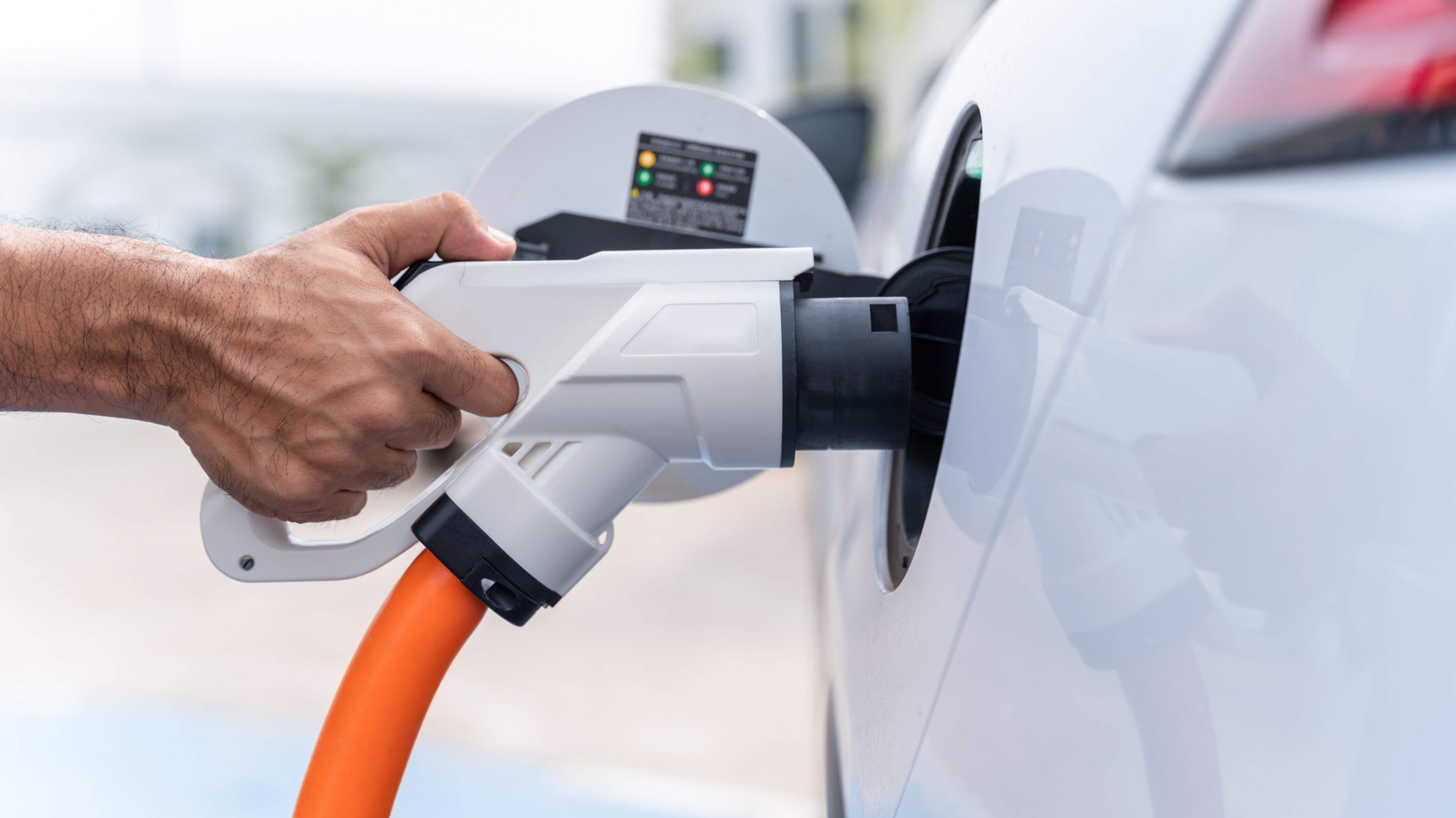 Electric Vehicles Face Adoption Barriers in Ireland