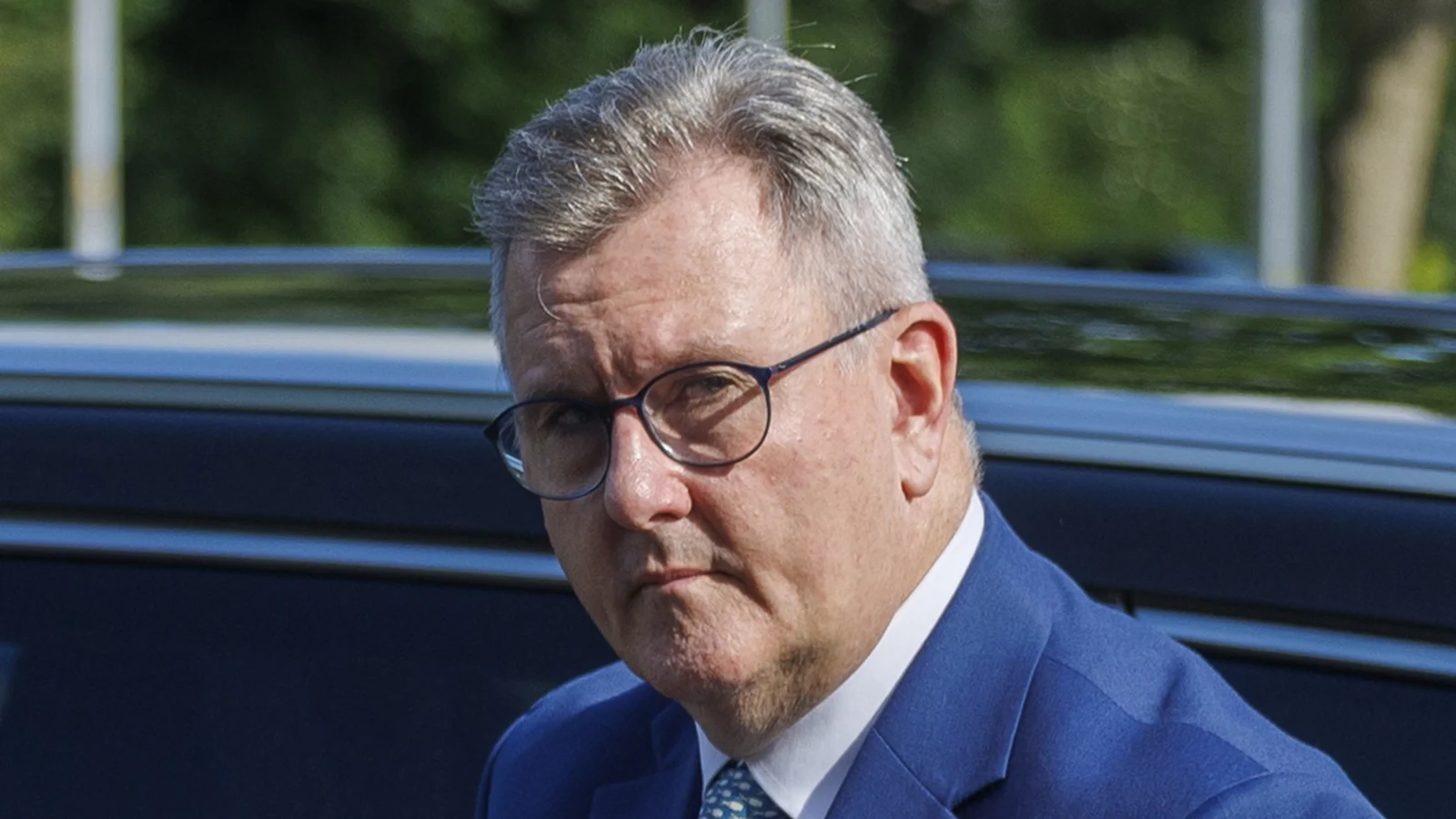 Ex-DUP Leader Jeffrey Donaldson Stripped of Knighthood