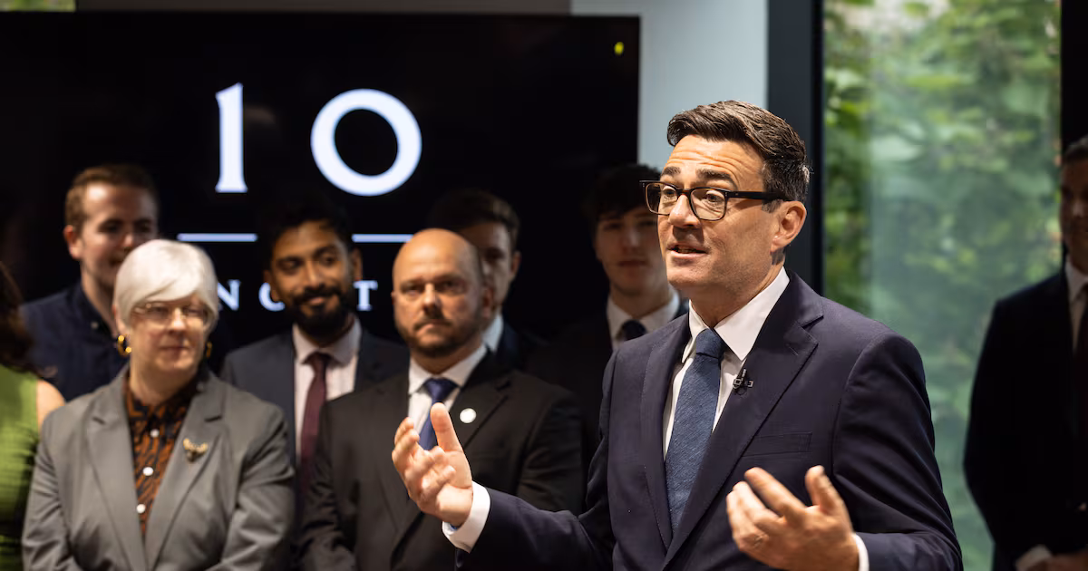 Burnham opens No 10 North in Manchester