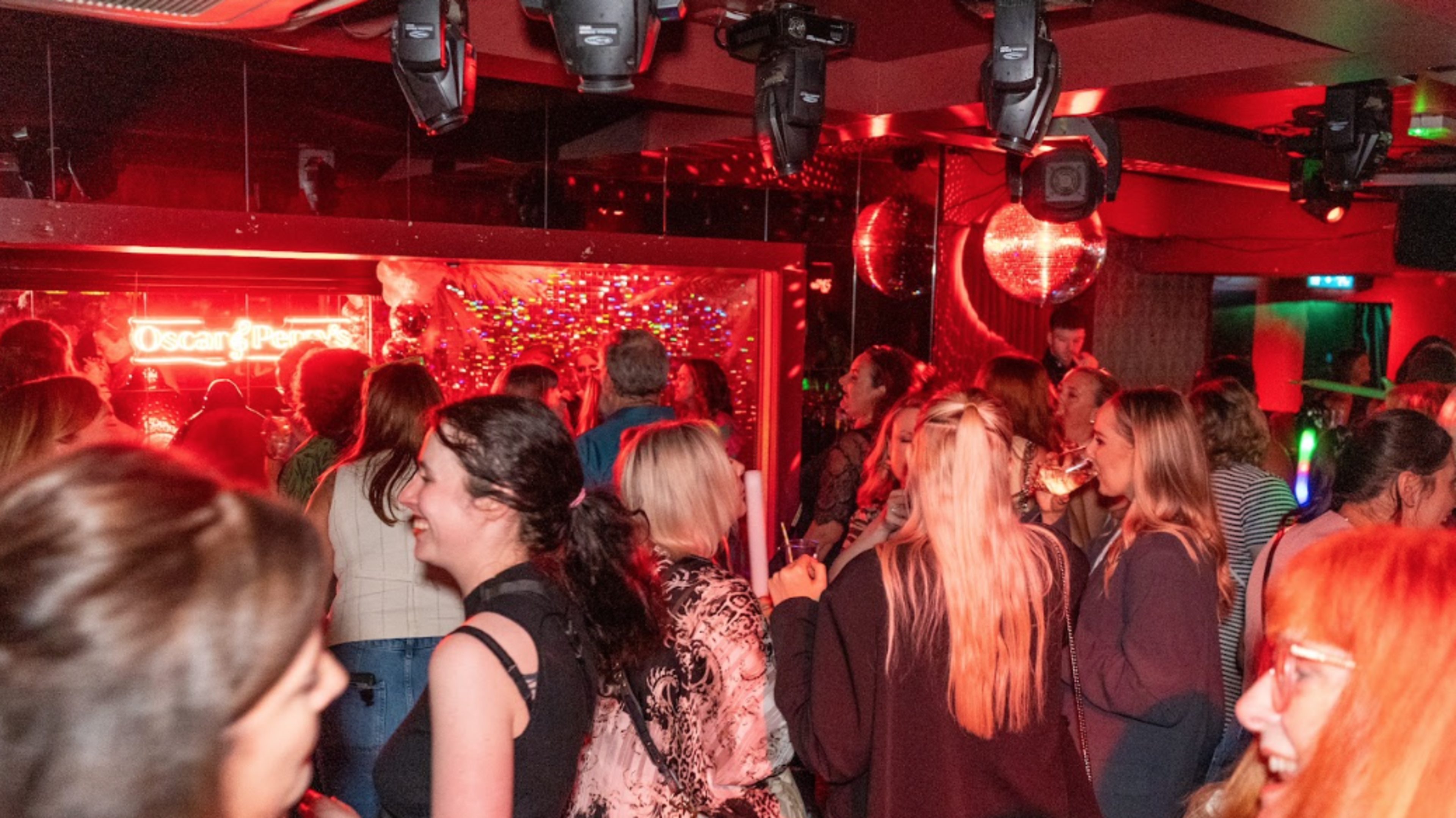 Dublin's HOUSE Reopens for Late-Night Weekends