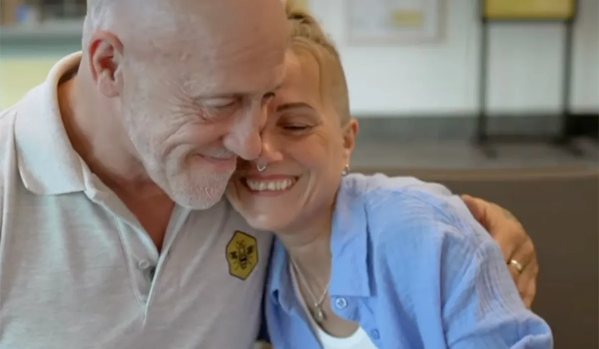 Colleagues Discover They Are Siblings After 40 Years