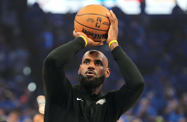 Trump Calls LeBron James a Possible Racist