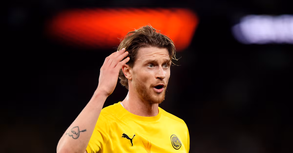 Celtic Signs Striker Kasper Hogh for Record Fee