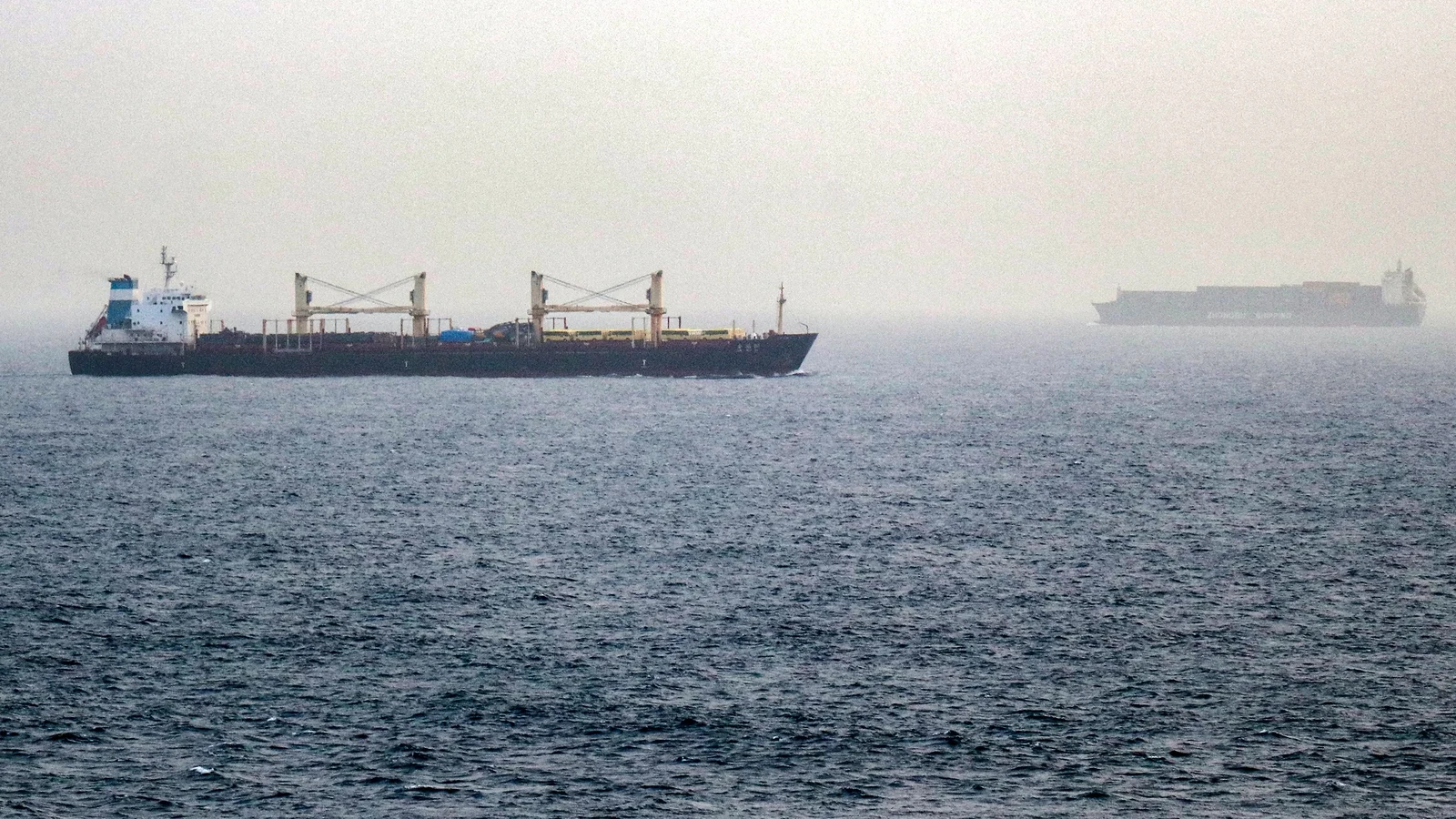 Iran Warns of War Expansion if US Attacks Resume
