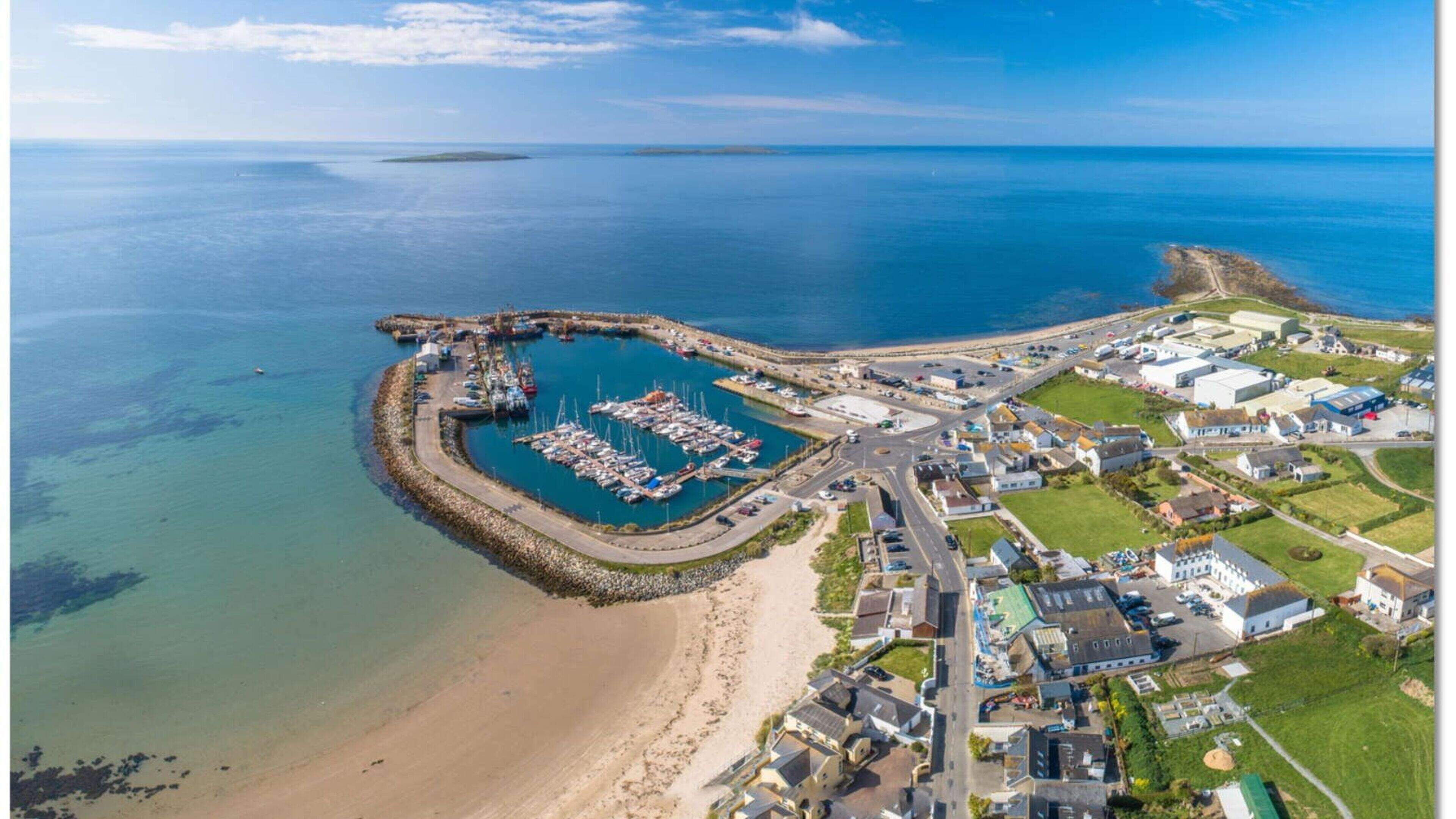 Kilmore Quay Coastguard Station Search Ongoing