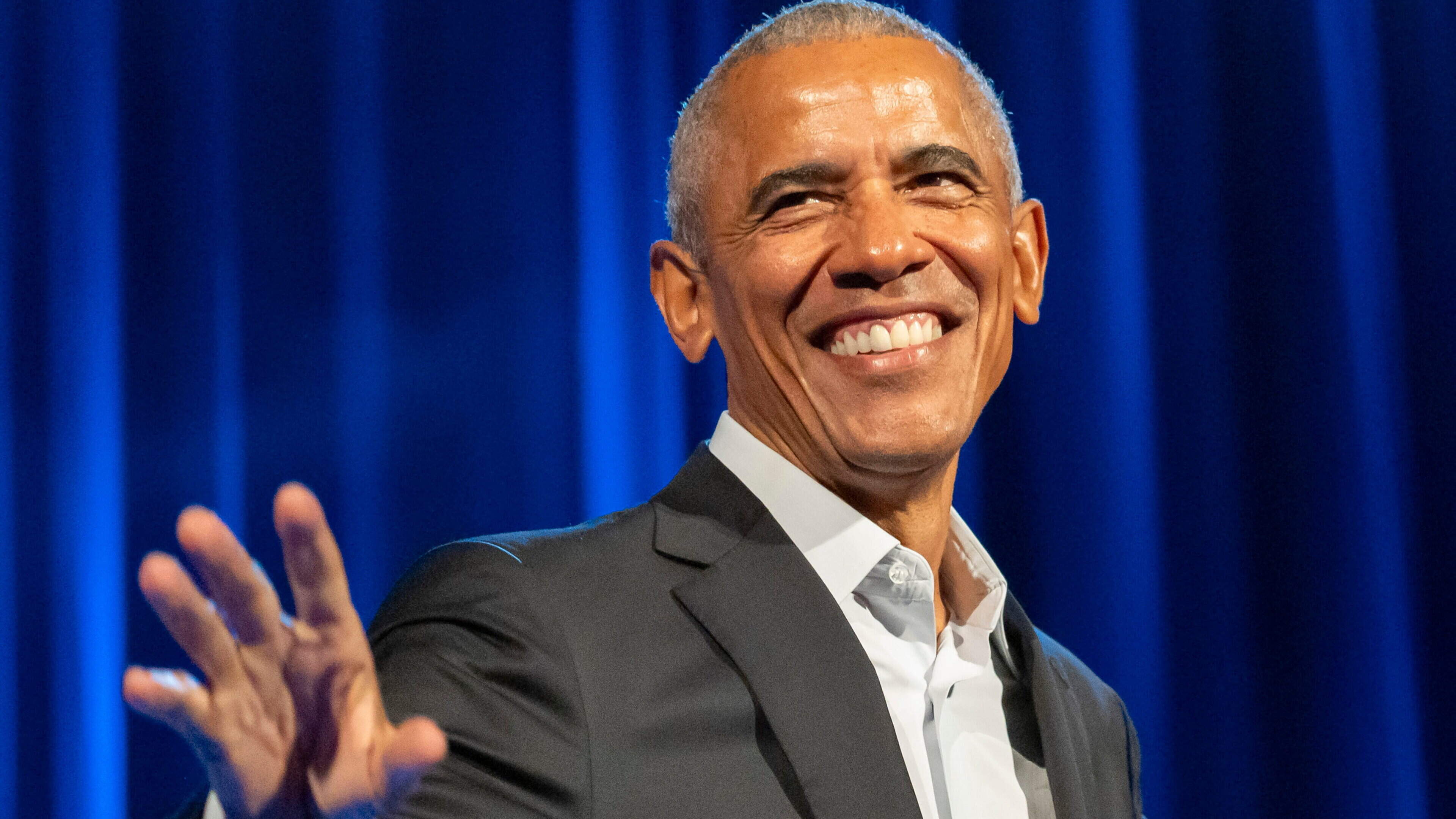 Barack Obama to Visit Belfast on UK Tour
