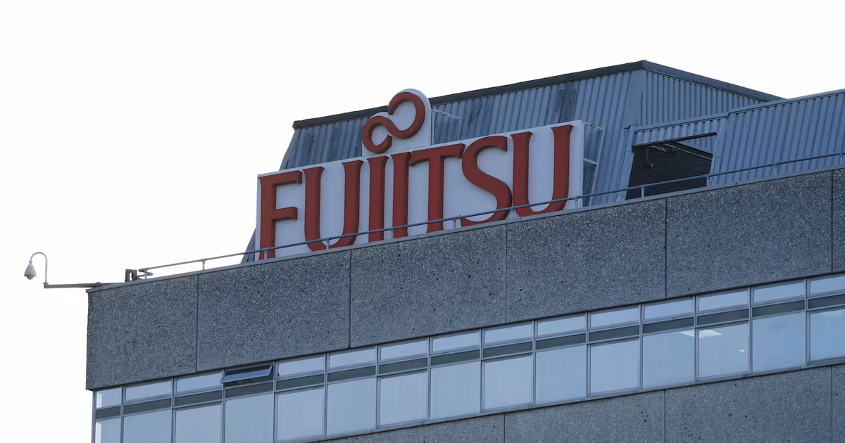 Fujitsu allowed to bid for Government contracts