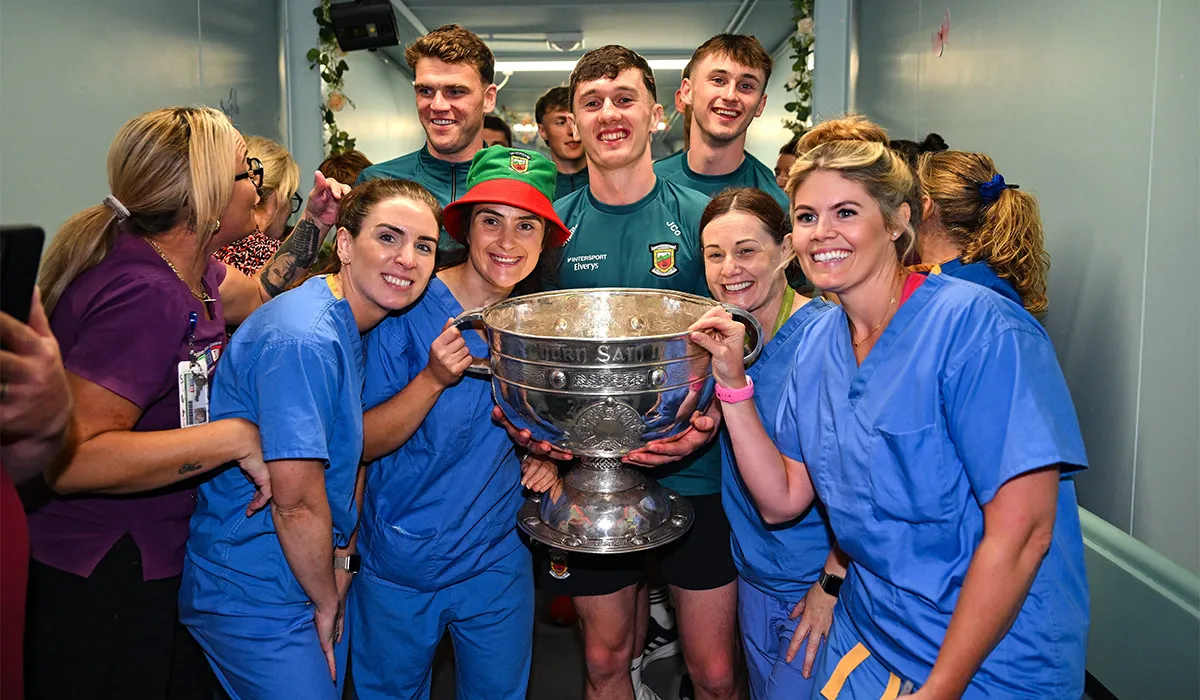 Mayo Football Team Visits Children's Hospital After Victory