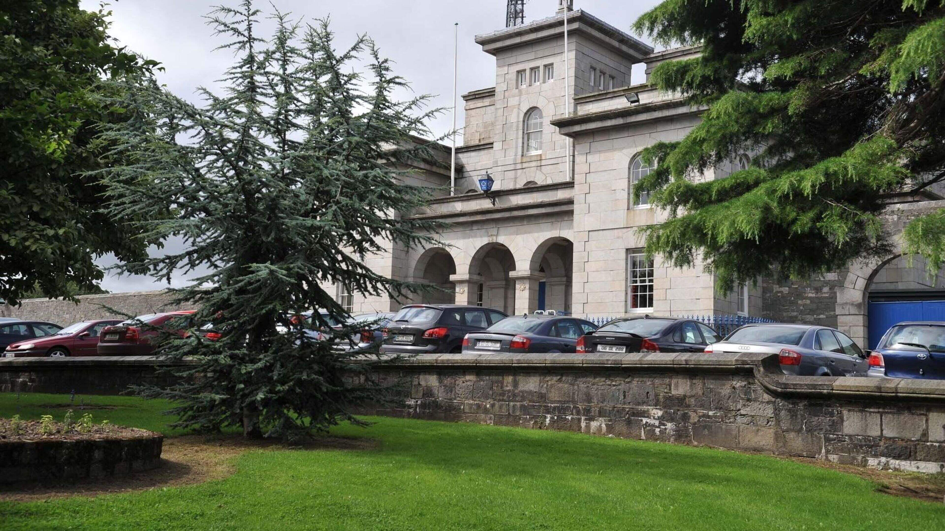 Gardaí Investigate Burglary in Ravensdale Park