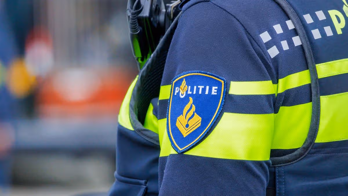 Amsterdam car crash linked to explosives after police chase