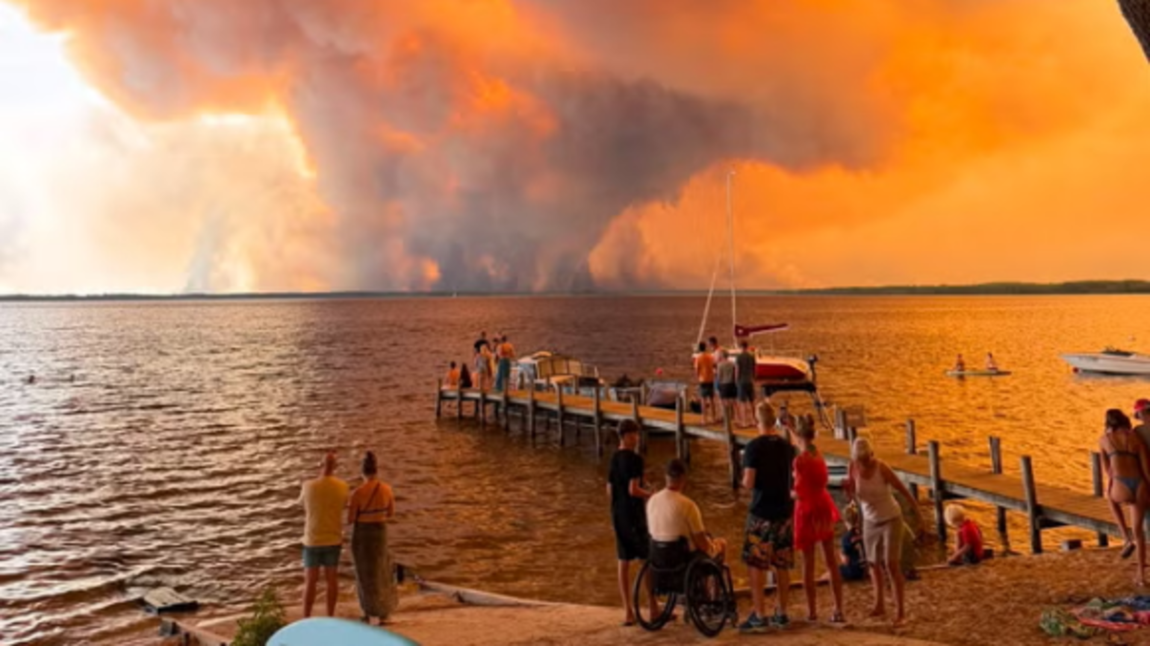 France faces major evacuation due to wildfires