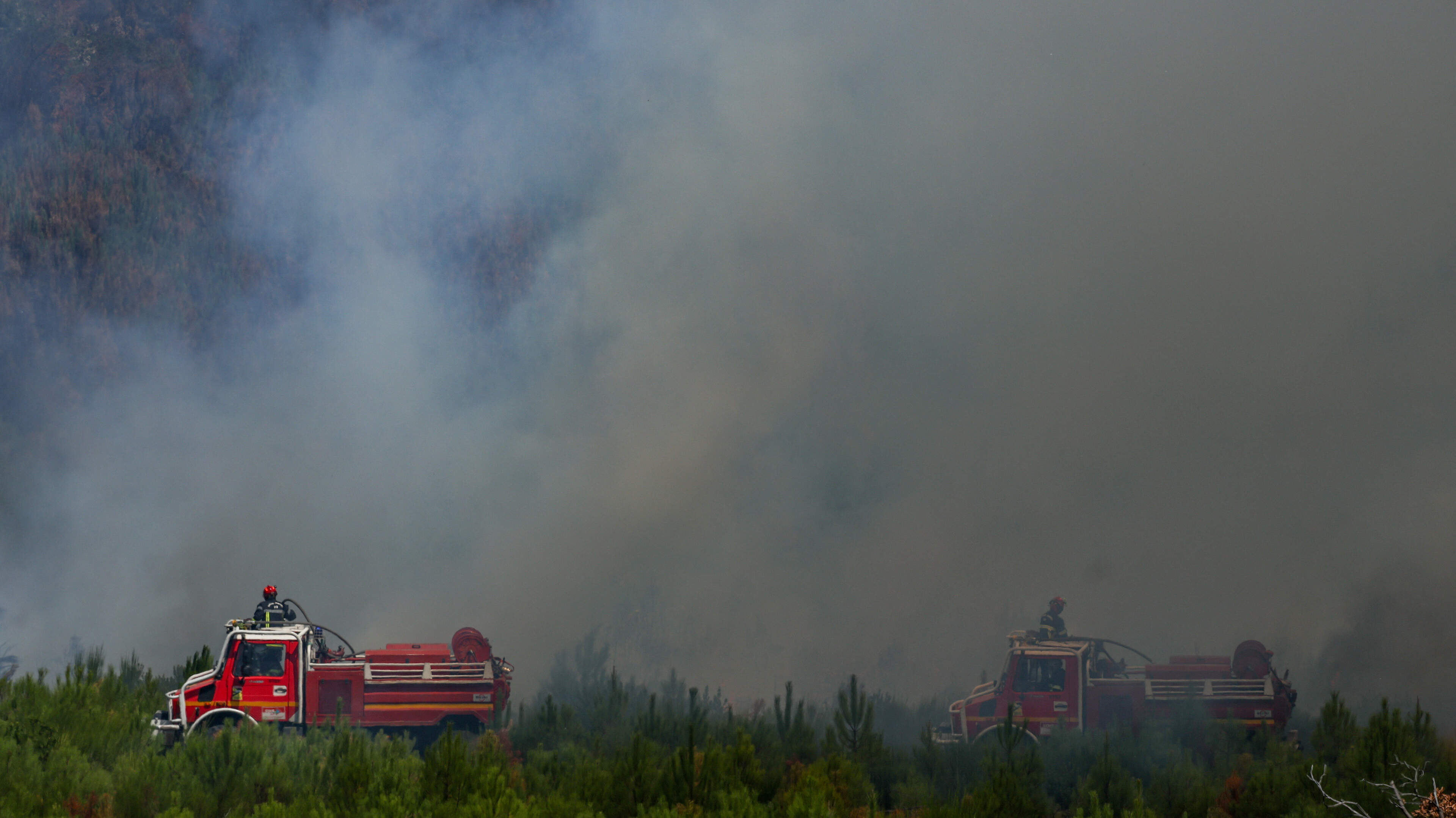 Wildfires Force Evacuation of 220,000 in France