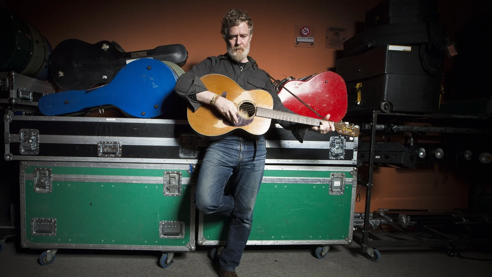 Tributes to Oscar winner Glen Hansard