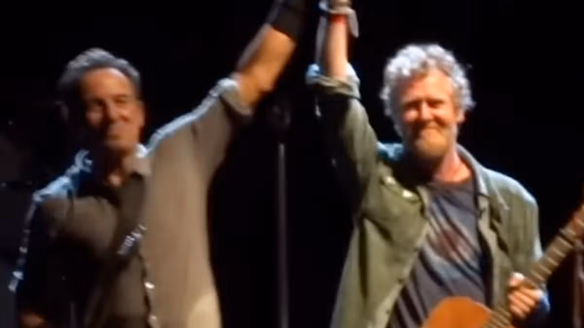 Bruce Springsteen mourns Glen Hansard's death