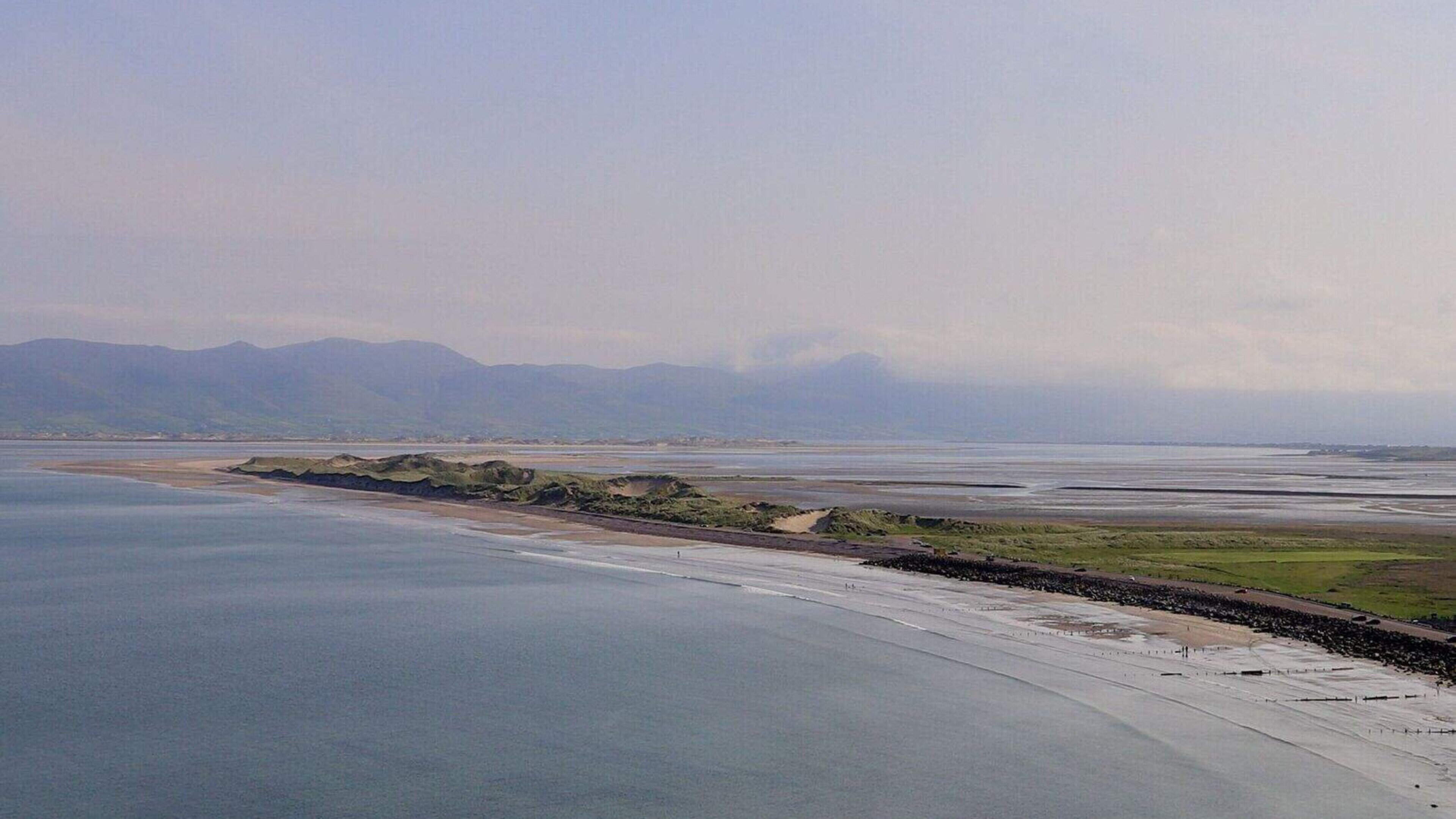 Swimming Ban Lifted at Rossbeigh Beach