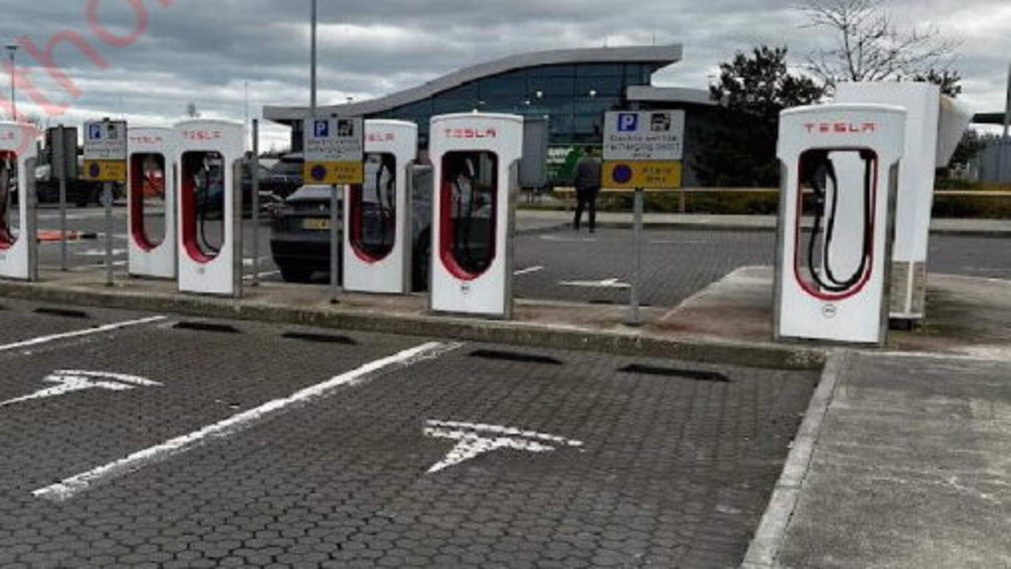 Tesla Receives Approval for Charging Points in Killarney