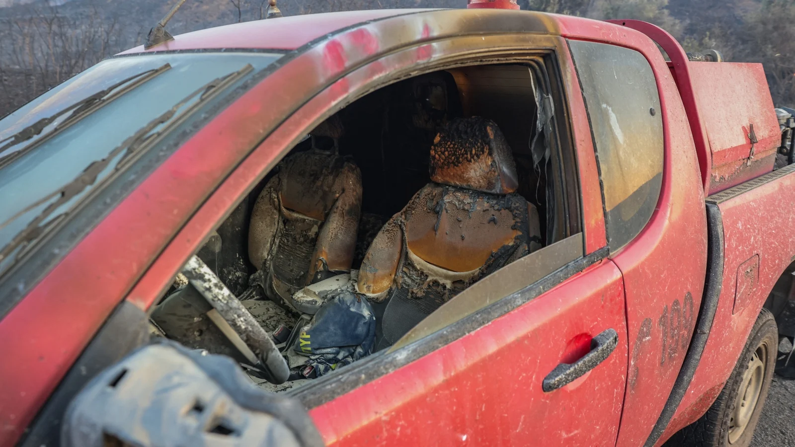 Three firefighters dead in Greece wildfires