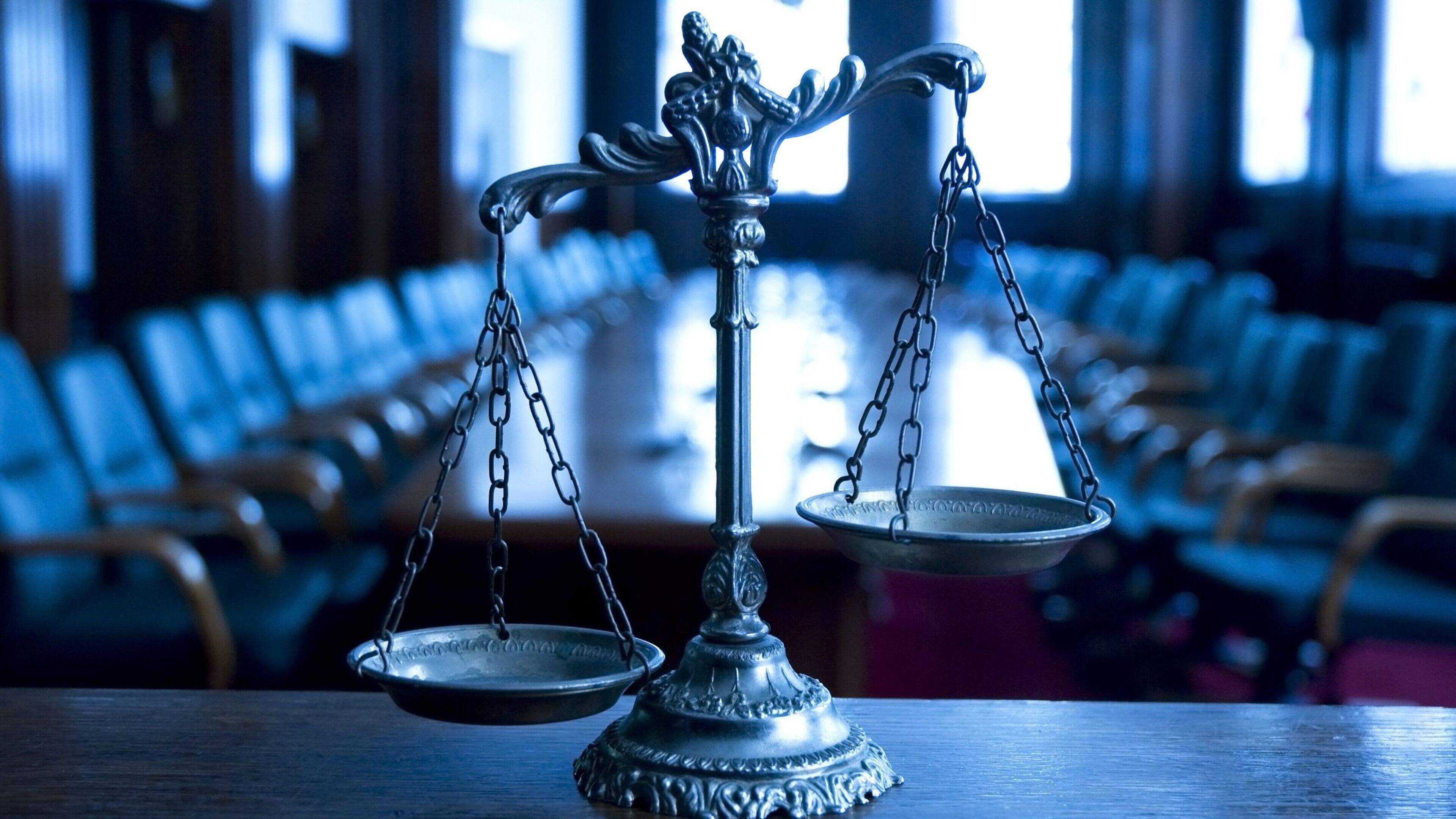 Young man sold drugs to clear €30,000 debt
