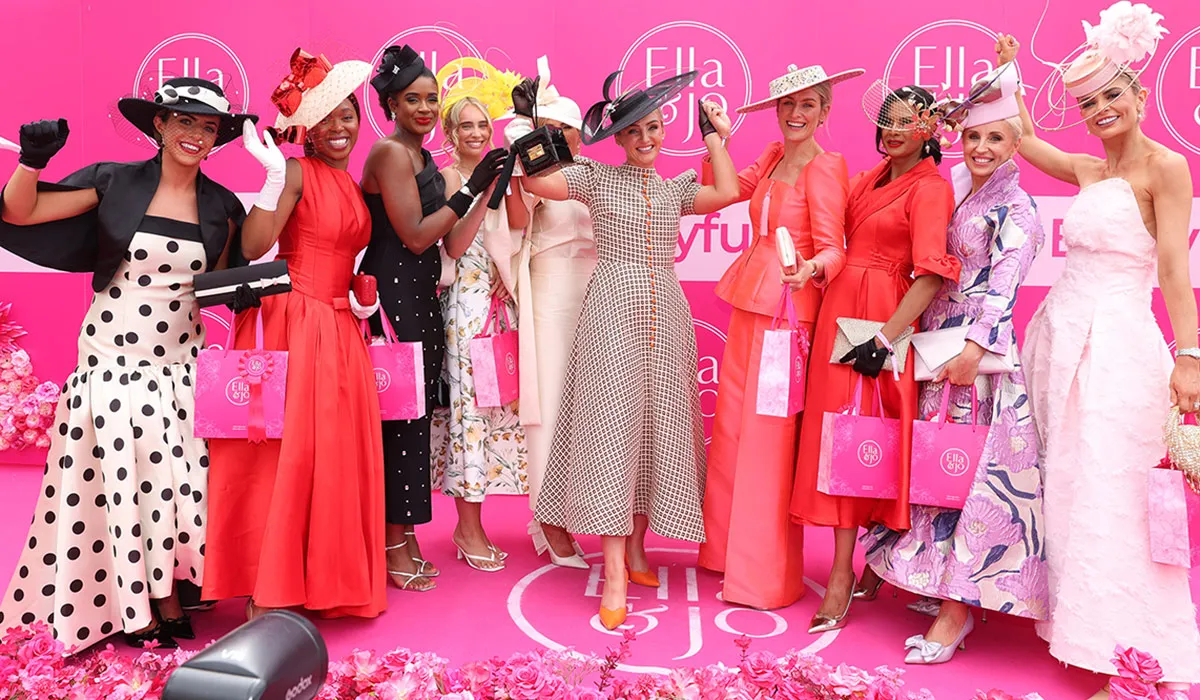 Best Dressed Lady wins at Galway Races