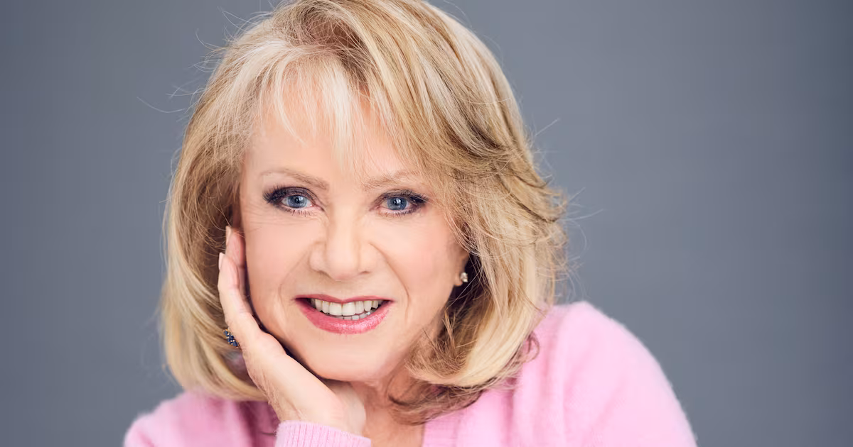 Elaine Paige Releases First Album in 16 Years
