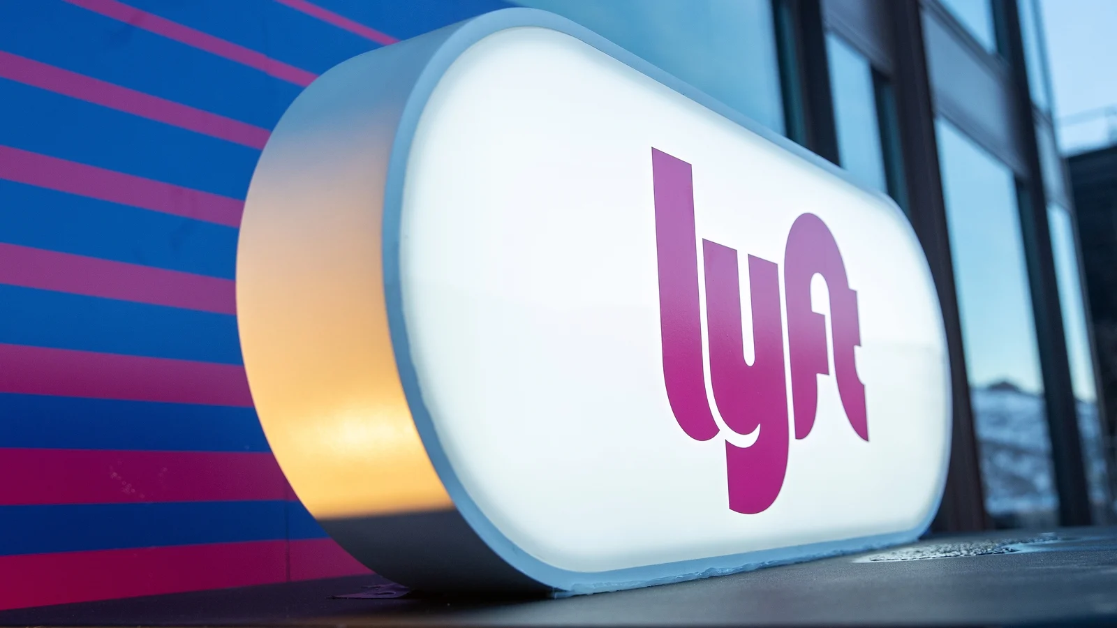 Lyft acquires Dublin's Lynk and Limerick's Swift