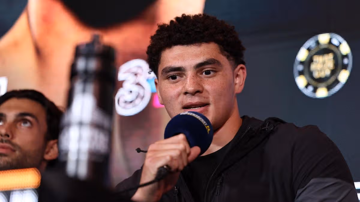 Adam Olaniyan Prepares for Third Professional Fight