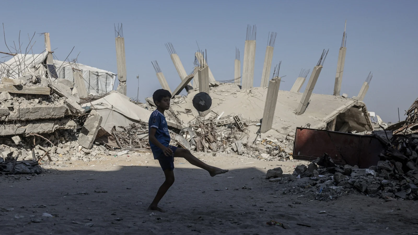 Hamas Moves Closer to Disarmament Agreement