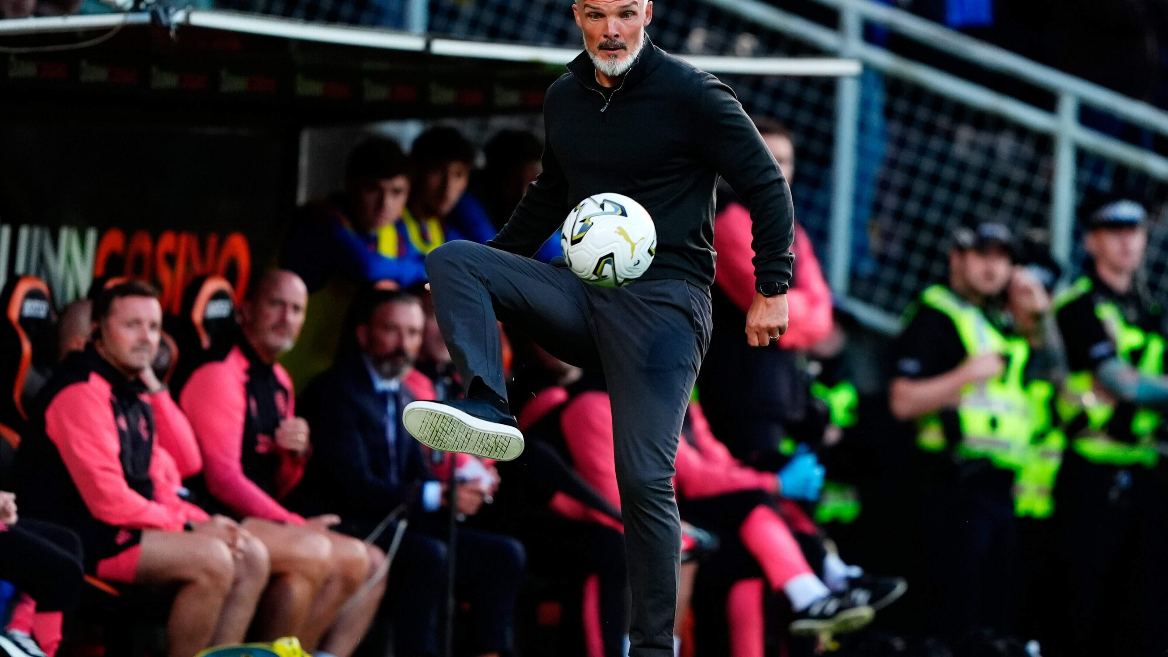 Rangers Draw 1-1 with Dundee United
