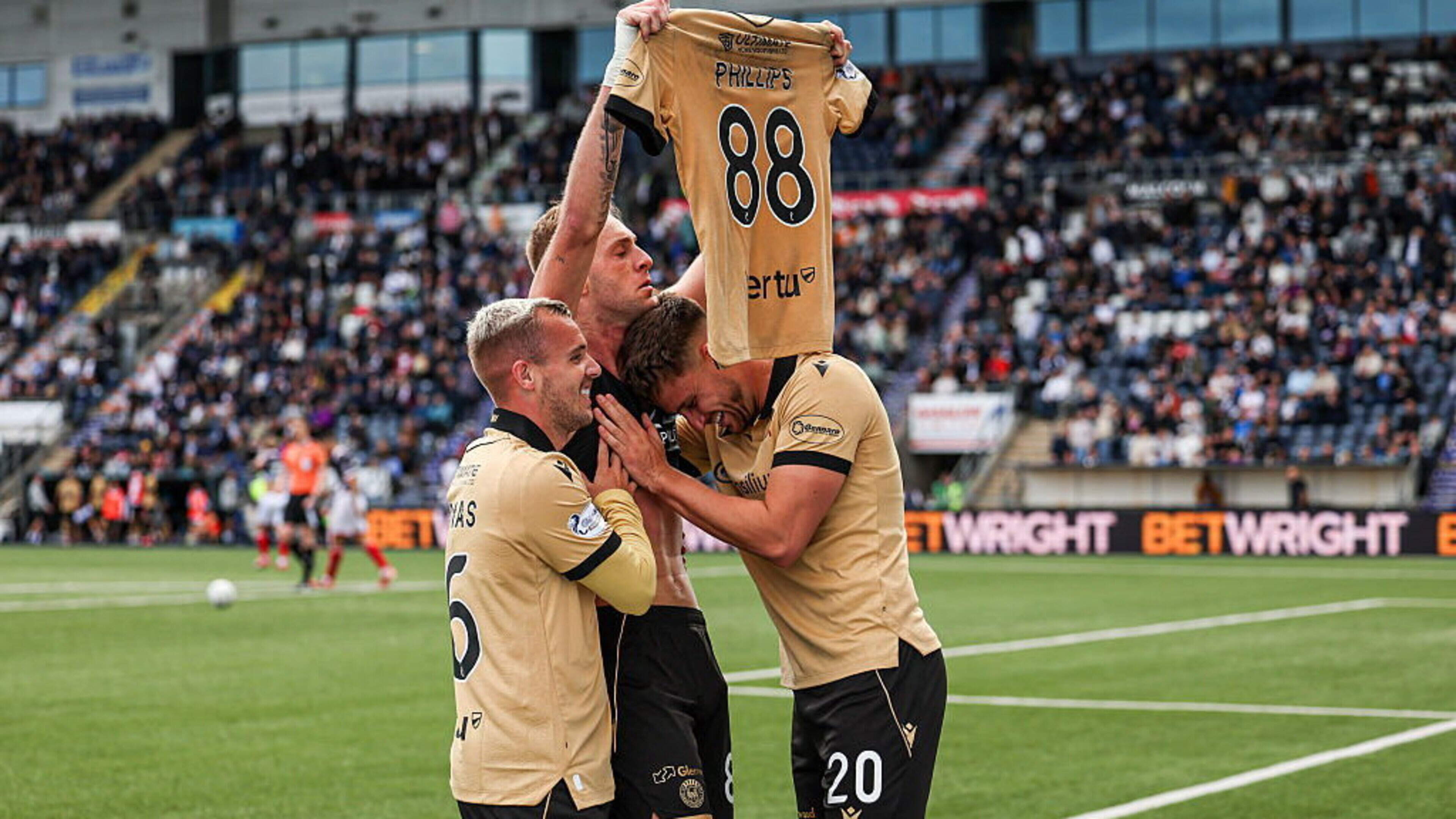 Killian Phillips Scores Twice for St Mirren